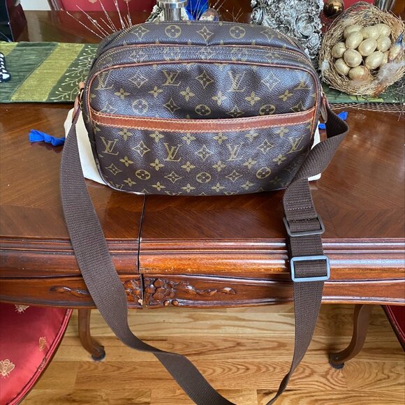 Authentic Vintage LOUIS VUITTON Reporter PM Monogram Canvas Crossbody Bag - Picture 2 of 16